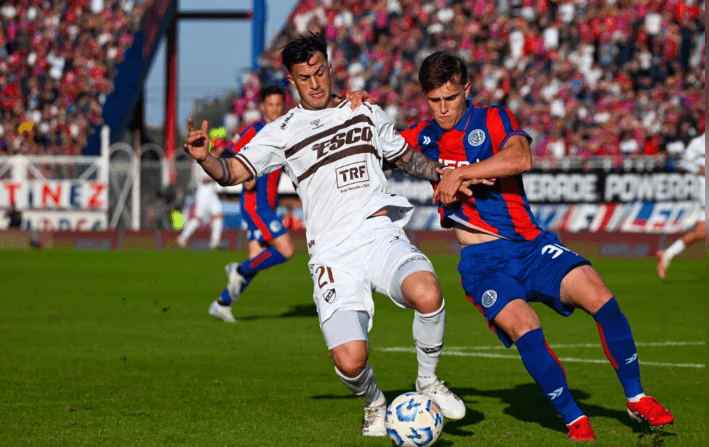 Platense recibe a San Lorenzo con público de ambas parcialidades en un duelo clave por los playoffs