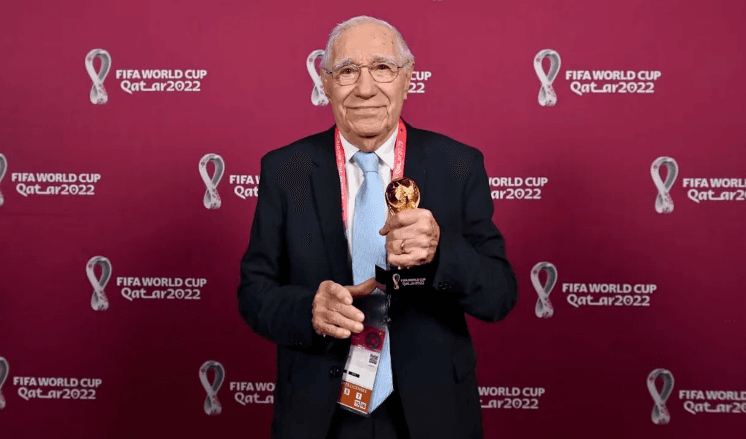 A los 91 años, Macaya Márquez se prepara para cubrir su 18° Mundial consecutivo