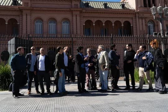 Casa Rosada: La sala de periodistas reabre sus puertas este lunes y Adorni volvería con las habituales conferencias
