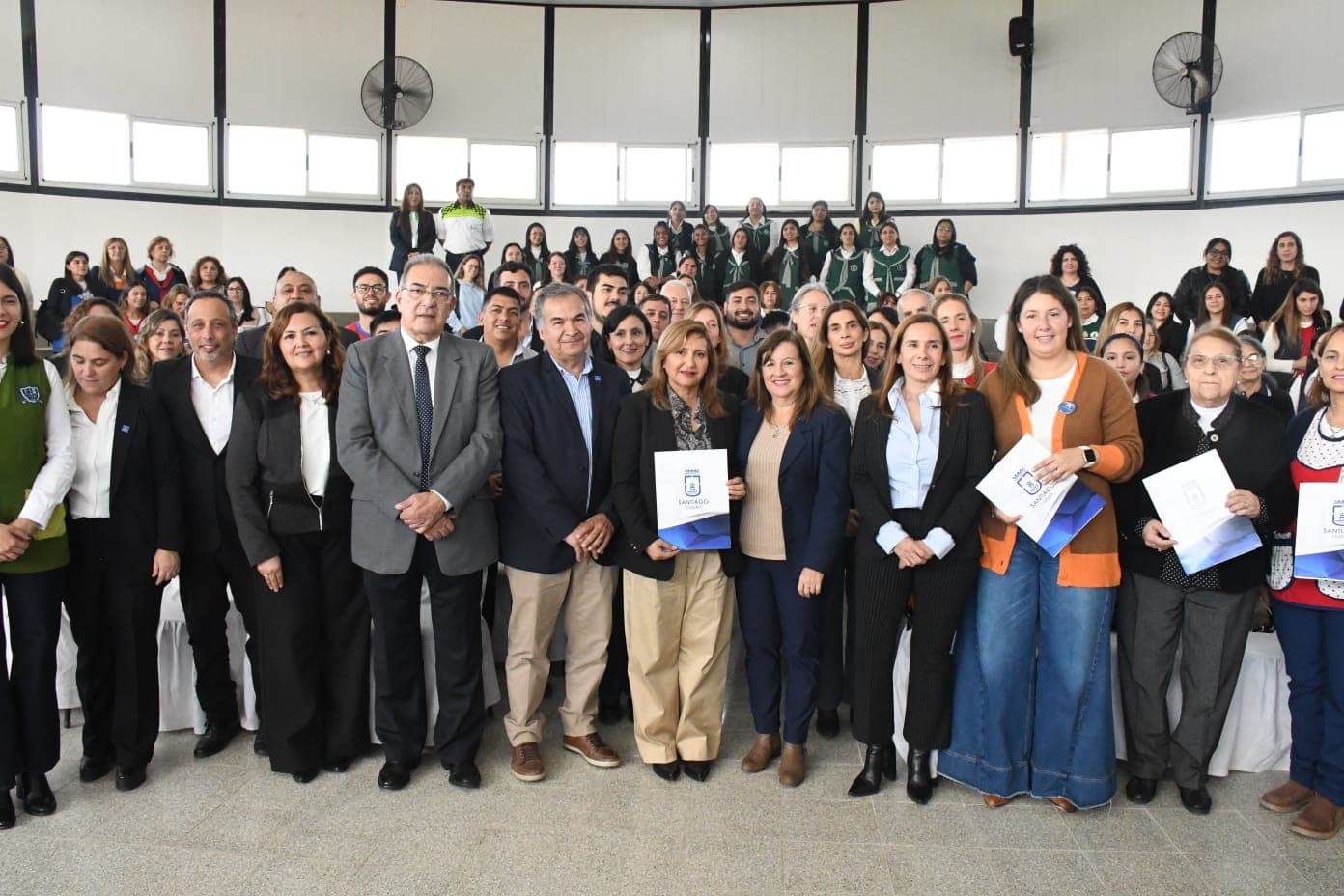Fuentes lanzó el programa interinstitucional "Pequeños ciudadanos, grandes responsabilidades"