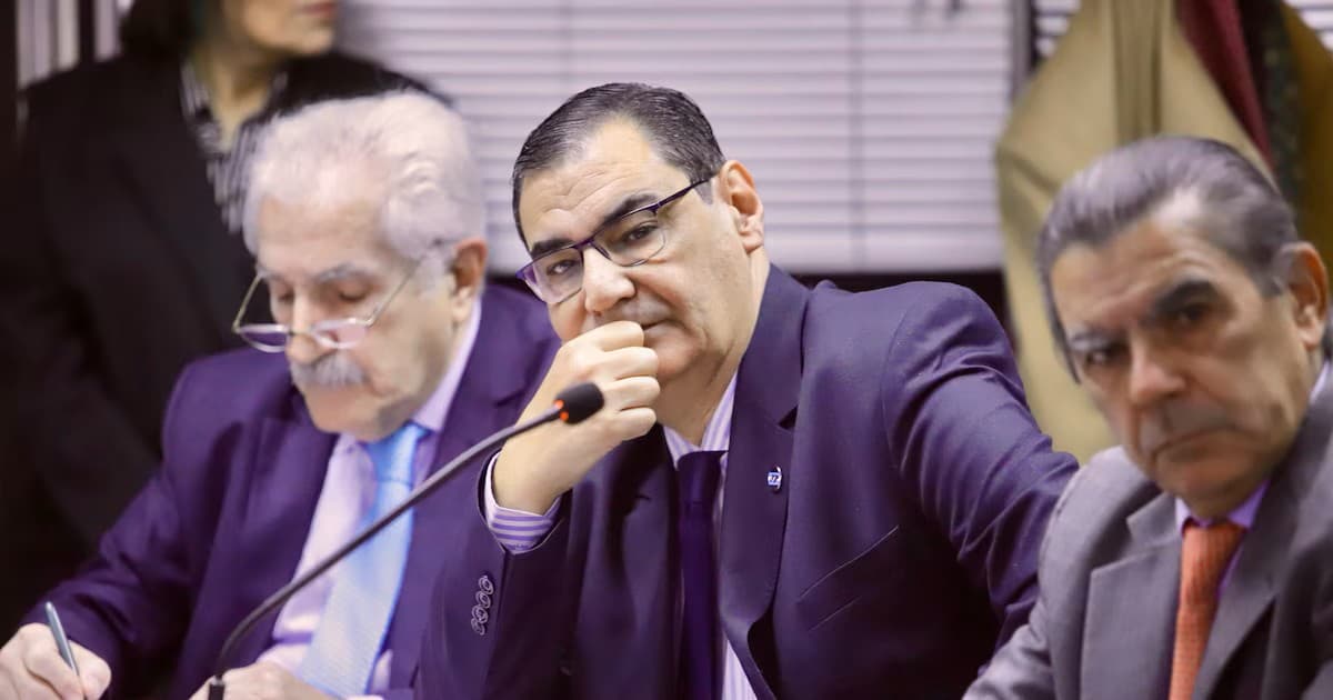 Arrancó el jury contra el juez federal acusado de mensajes discriminatorios