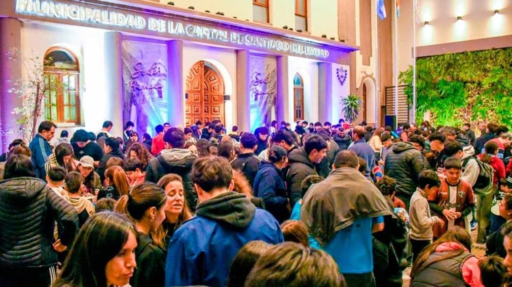 La Municipalidad realizó una nueva edición de la “Cambiatón Mundialista” con la participación de un
