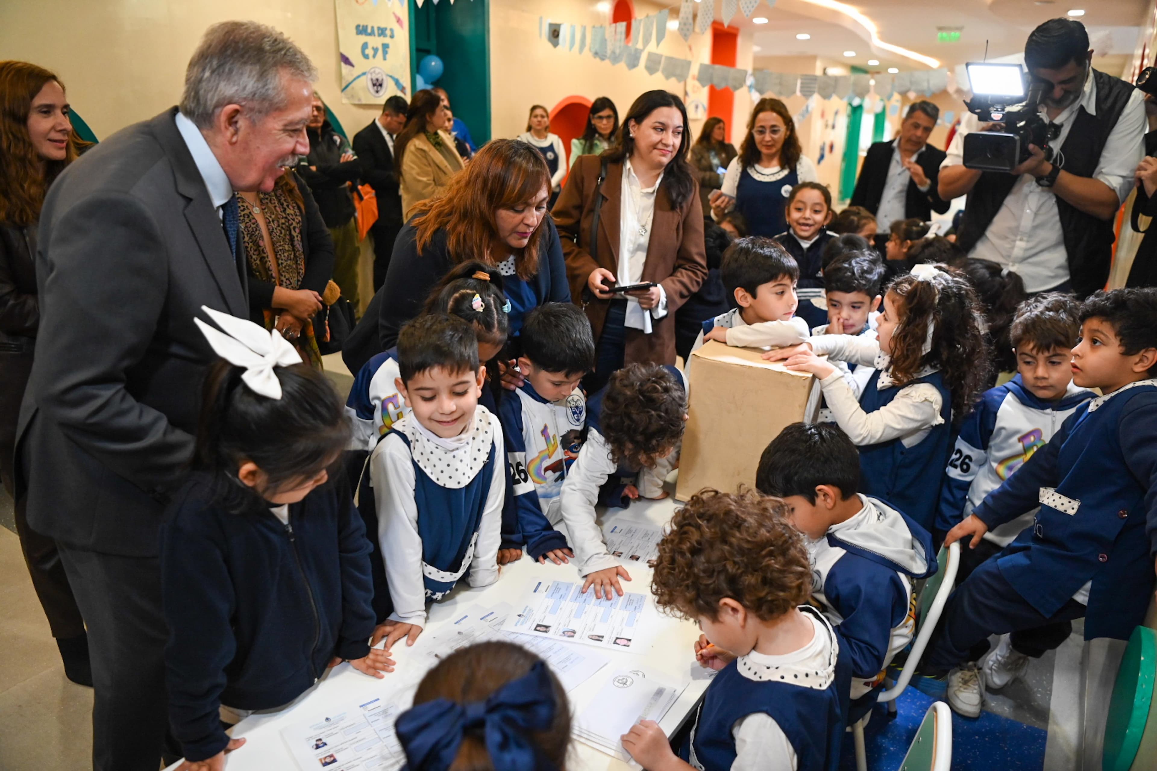 Elias Suarez participo de un interesante proyecto en el jardin de la escuela Normal General Belgrano