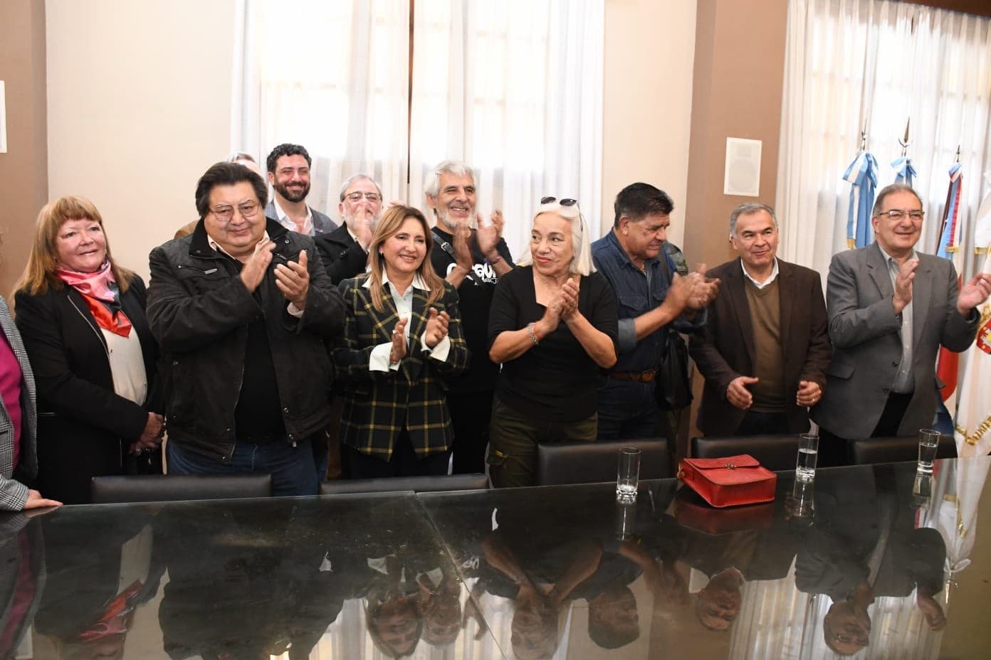 En la Municipalidad se presentó oficialmente la Marcha de los Bombos y de las Cuerdas y Fuelles