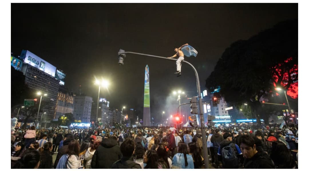 Dos personas murieron durante la final del Mundial entre Argentina y España